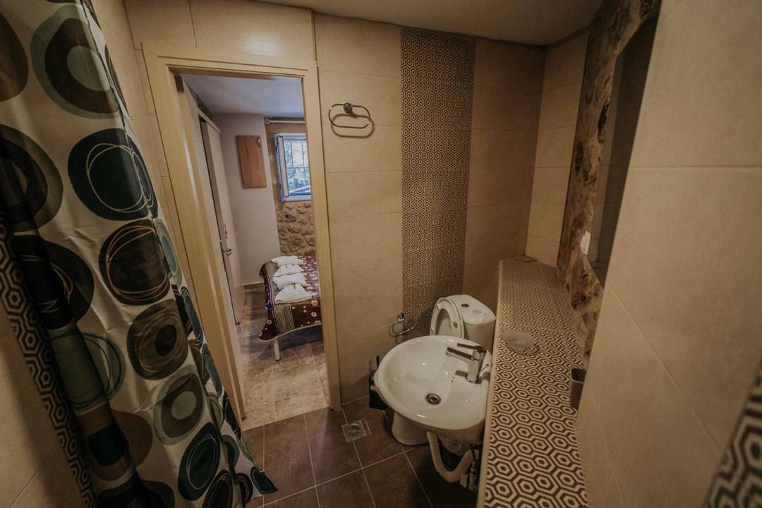 Eleutheria Kalamáta Buitenkant foto